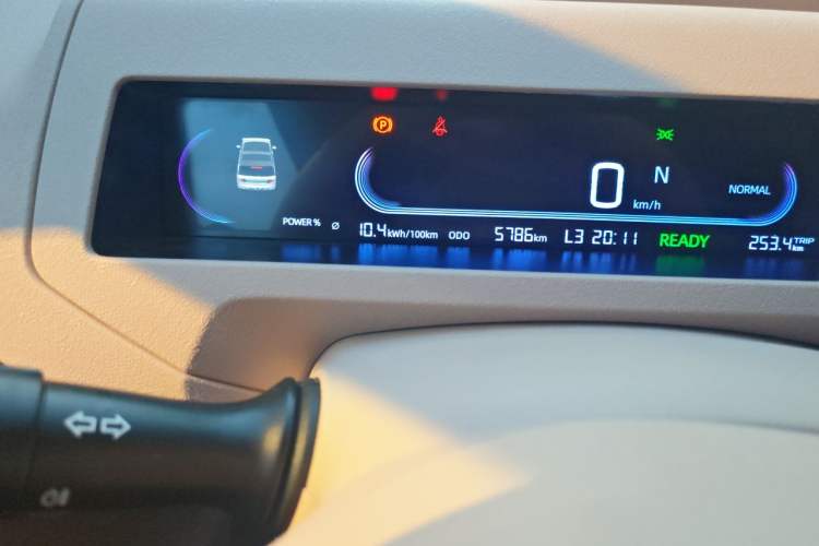Used Geely Galaxy Panda 2024 Panda Mini 200km Longteng PRO Edition Odometer Close Up