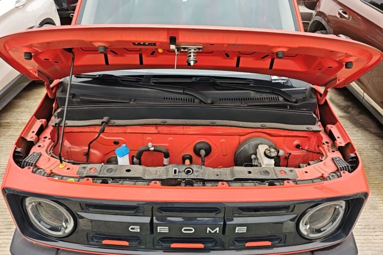 Used Geely Galaxy Panda 2024 200km Panda Rider Engine Bay