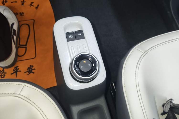 Used Geely Galaxy Panda 2024 200km Panda Rider Gear Lever
