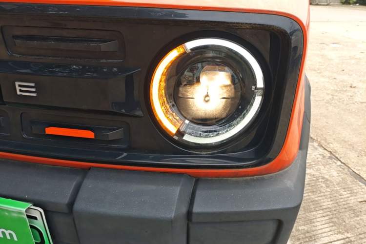Used Geely Galaxy Panda 2024 200km Panda Rider Left Front Headlight