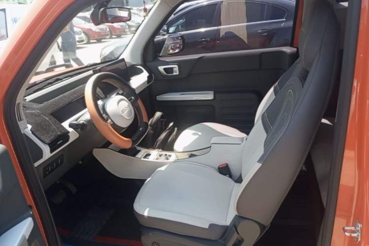 Used Geely Galaxy Panda 2024 200km Panda Rider Left Front Seat