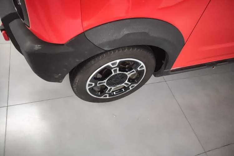 Used Geely Galaxy Panda 2024 200km Panda Rider Left Front Wheel Hub