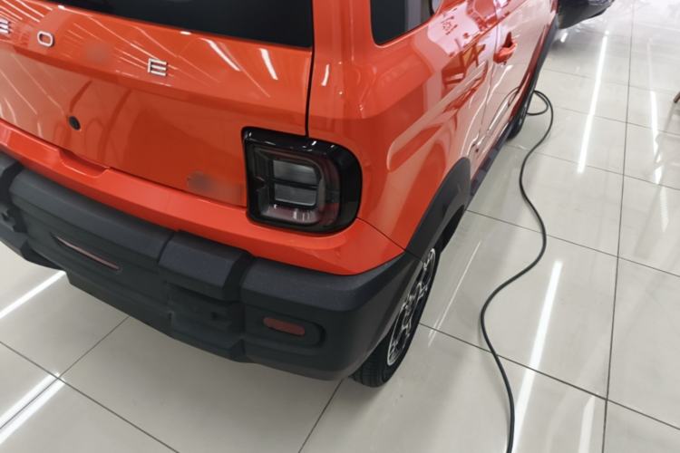 Used Geely Galaxy Panda 2024 200km Panda Rider Right Rear Taillight