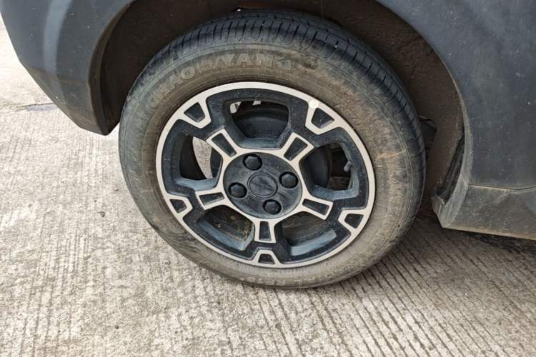 Used Geely Galaxy Panda 2024 200km Panda Rider Right Rear Wheel Hub