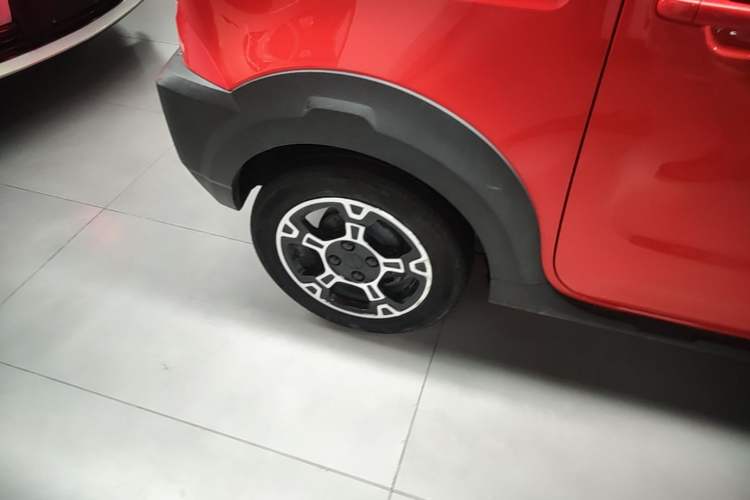 Used Geely Galaxy Panda 2024 200km Panda Rider Right Rear Wheel Hub