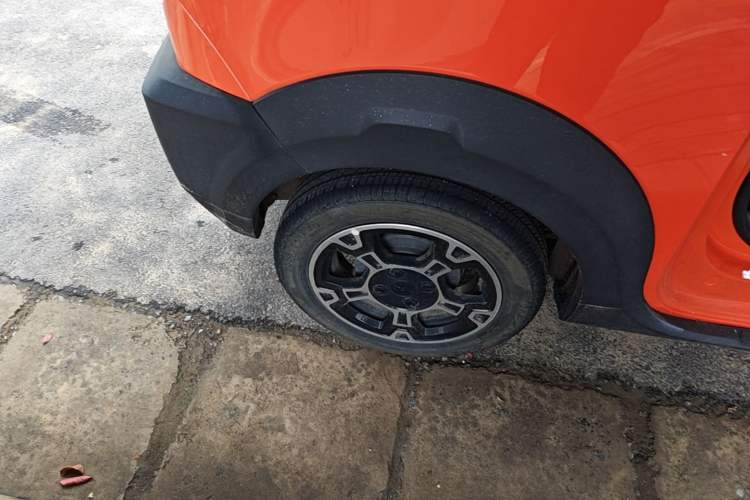 Used Geely Galaxy Panda 2024 200km Panda Rider Right Rear Wheel Hub
