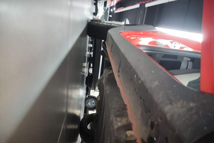 Used Geely Galaxy Panda 2024 200km Panda Rider Right Side Sill