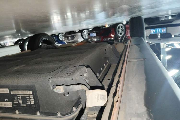 Used Geely Galaxy Panda 2024 200km Panda Rider Right Side Sill