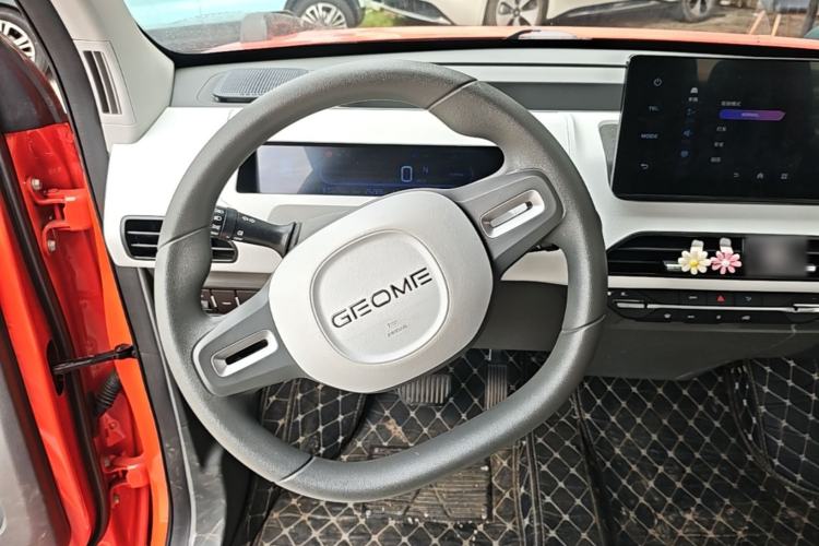 Used Geely Galaxy Panda 2024 200km Panda Rider Steering Wheel