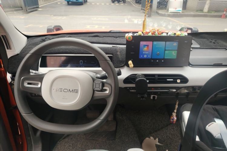 Used Geely Galaxy Panda 2024 200km Panda Rider Steering Wheel