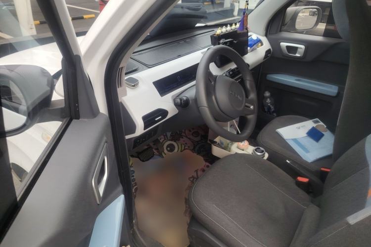 Used Geely Galaxy Panda 2024 Panda Mini 200km Endurance Bear Driver Seat