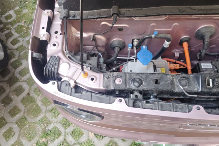 Used Geely Galaxy Panda 2024 Panda Mini 200km Longteng PRO Edition Engine Bay Right