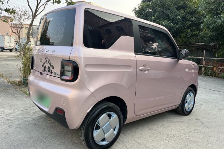 Used Geely Galaxy Panda 2024 Panda Mini 200km Endurance Bear Exterior 3