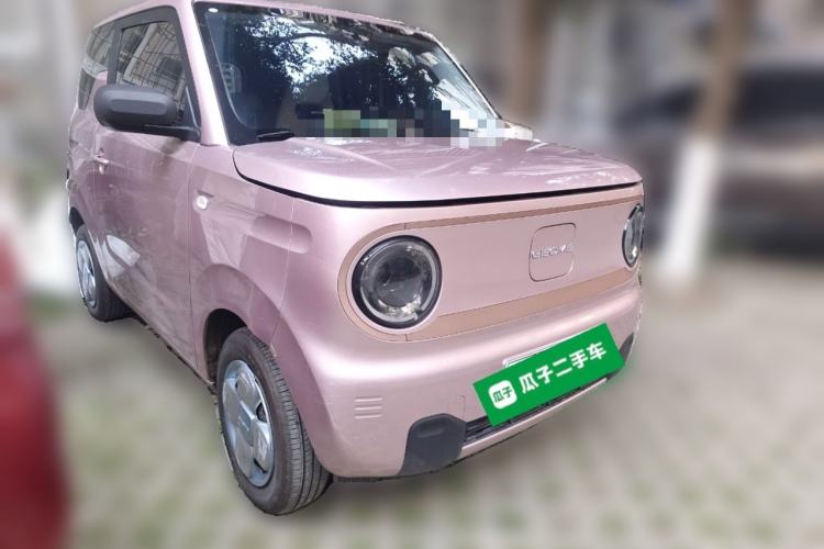 Used Geely Galaxy Panda 2024 Panda Mini 200km Longteng PRO Edition Front Right 45 Deg