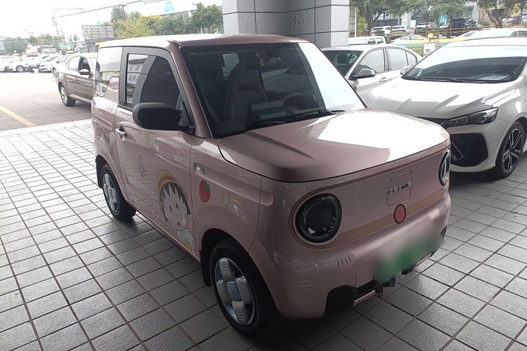 Used Geely Galaxy Panda 2024 Panda Mini 200km Endurance Bear Front Right 45 Deg