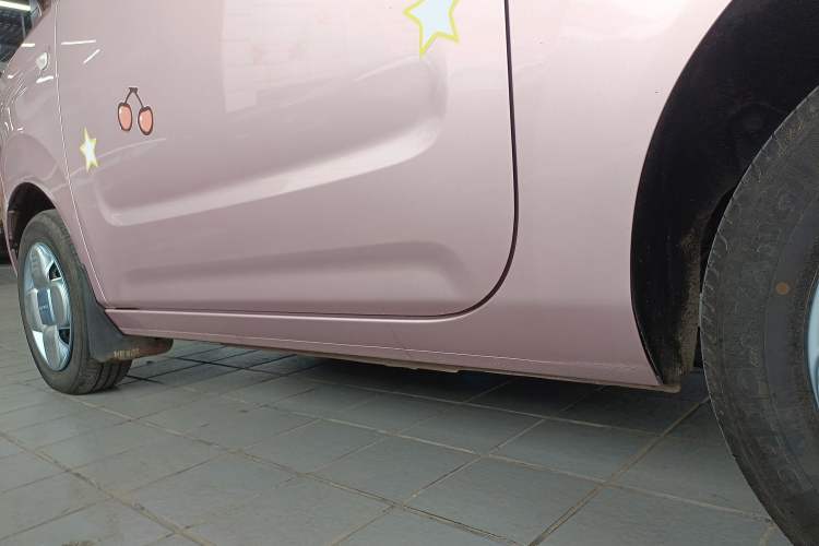 Used Geely Galaxy Panda 2024 Panda Mini 200km Endurance Bear Left Side Sill