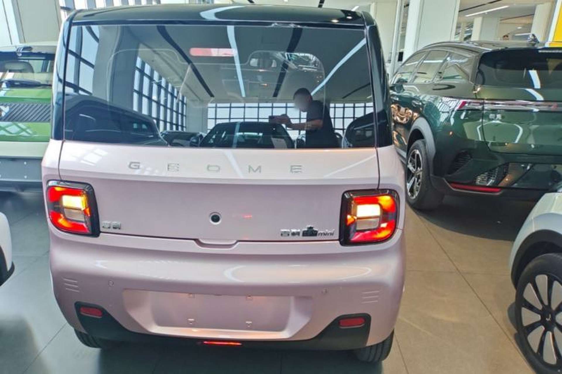 Used Geely Galaxy Panda 2024 Panda Mini 200km Endurance Bear Rear