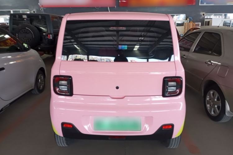 Used Geely Galaxy Panda 2024 Panda Mini 200km Endurance Bear Rear
