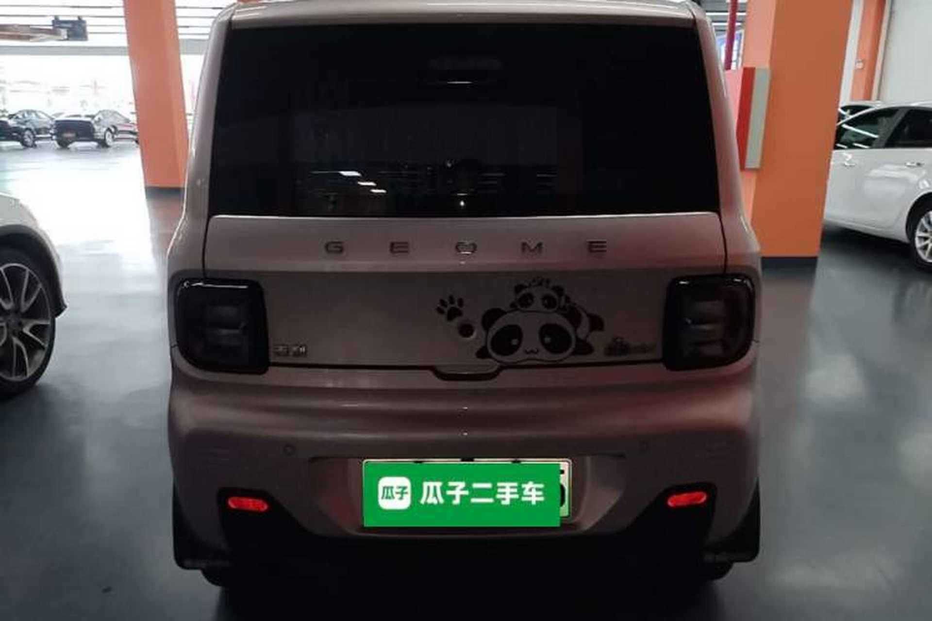 Used Geely Galaxy Panda 2024 Panda Mini 200km Endurance Bear Rear