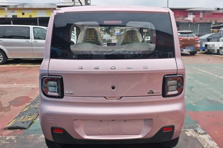 Used Geely Galaxy Panda 2024 Panda Mini 200km Endurance Bear Rear