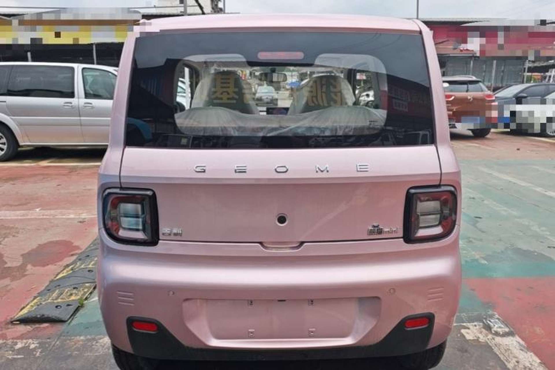 Used Geely Galaxy Panda 2024 Panda Mini 200km Endurance Bear Rear