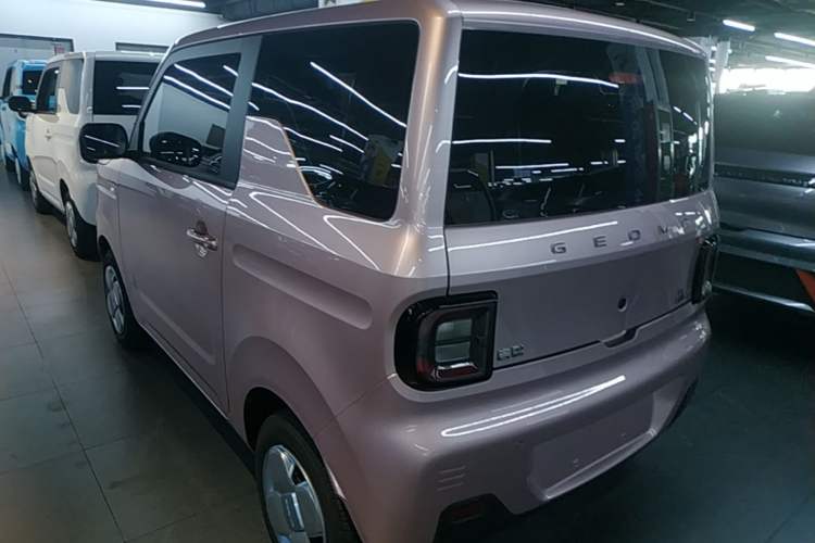 Used Geely Galaxy Panda 2024 Panda Mini 200km Longteng PRO Edition Rear Left 45 Deg