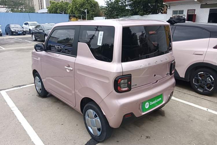 Used Geely Galaxy Panda 2024 Panda Mini 200km Endurance Bear Rear Left 45 Deg