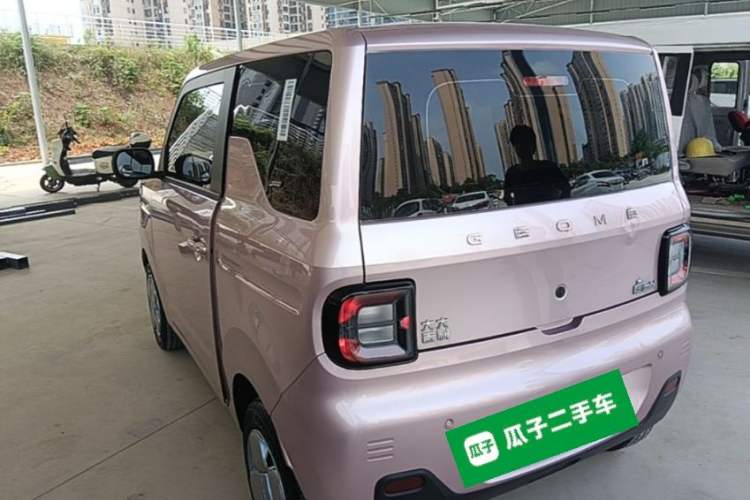 Used Geely Galaxy Panda 2024 Panda Mini 200km Endurance Bear Rear Left 45 Deg