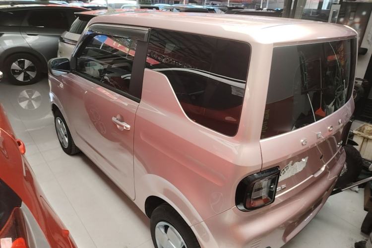 Used Geely Galaxy Panda 2024 Panda Mini 200km Longteng PRO Edition Rear Left 45 Deg
