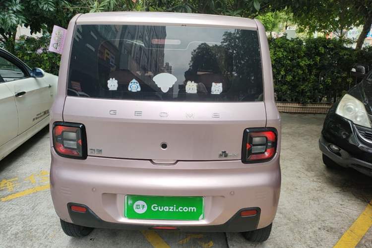 Used Geely Galaxy Panda 2024 Panda Mini 200km Endurance Bear Rear