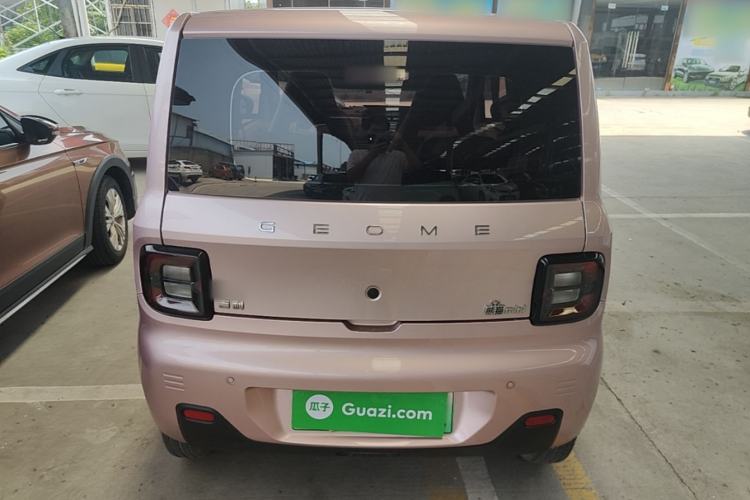 Used Geely Galaxy Panda 2024 Panda Mini 200km Endurance Bear Rear