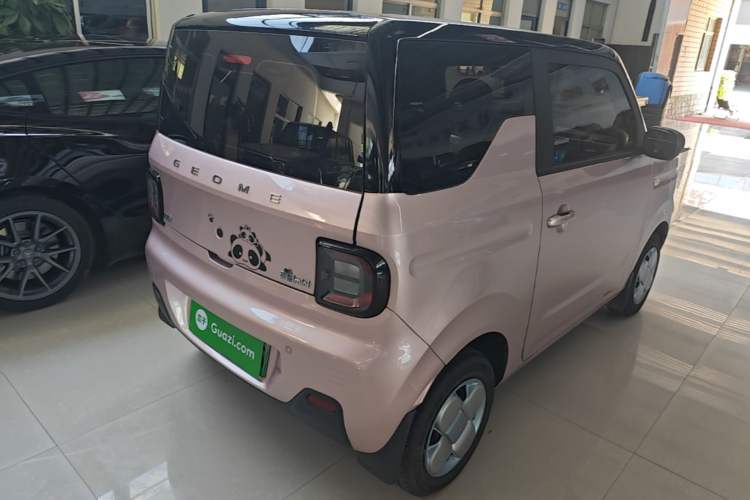 Used Geely Galaxy Panda 2024 Panda Mini 200km Endurance Bear Rear Right 45 Deg