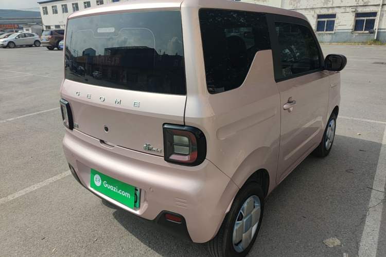 Used Geely Galaxy Panda 2024 Panda Mini 200km Endurance Bear Rear Right 45 Deg