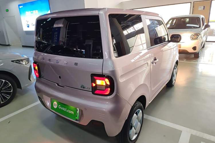 Used Geely Galaxy Panda 2024 Panda Mini 200km Endurance Bear Rear Right 45 Deg