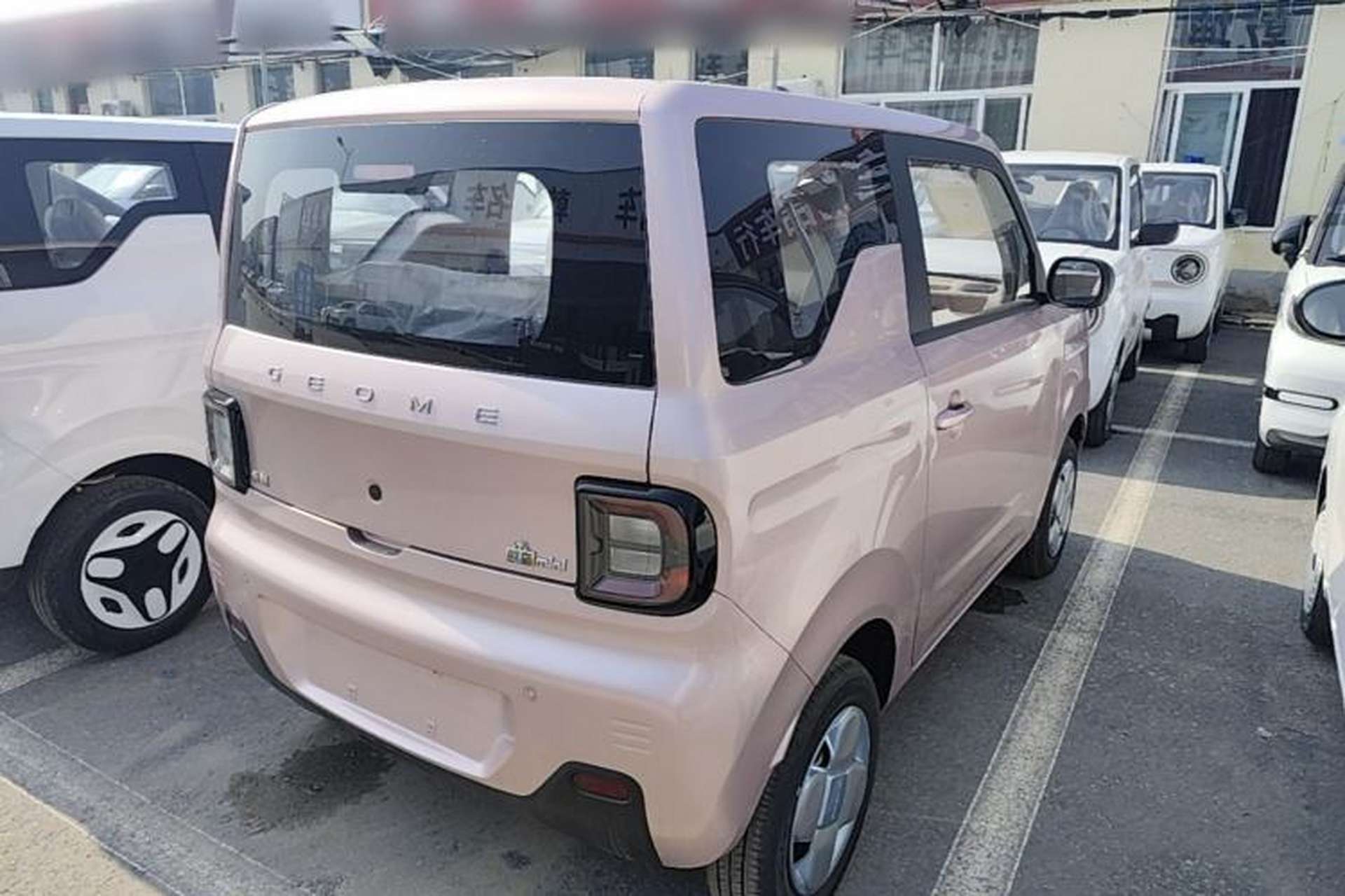 Used Geely Galaxy Panda 2024 Panda Mini 200km Endurance Bear Rear Right 45 Deg