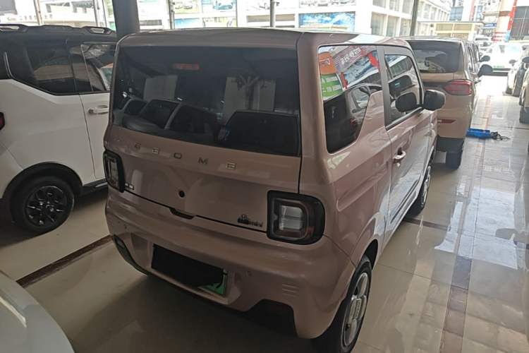 Used Geely Galaxy Panda 2024 Panda Mini 200km Endurance Bear Rear Right 45 Deg