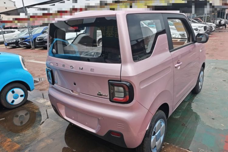 Used Geely Galaxy Panda 2024 Panda Mini 200km Endurance Bear Rear Right 45 Deg