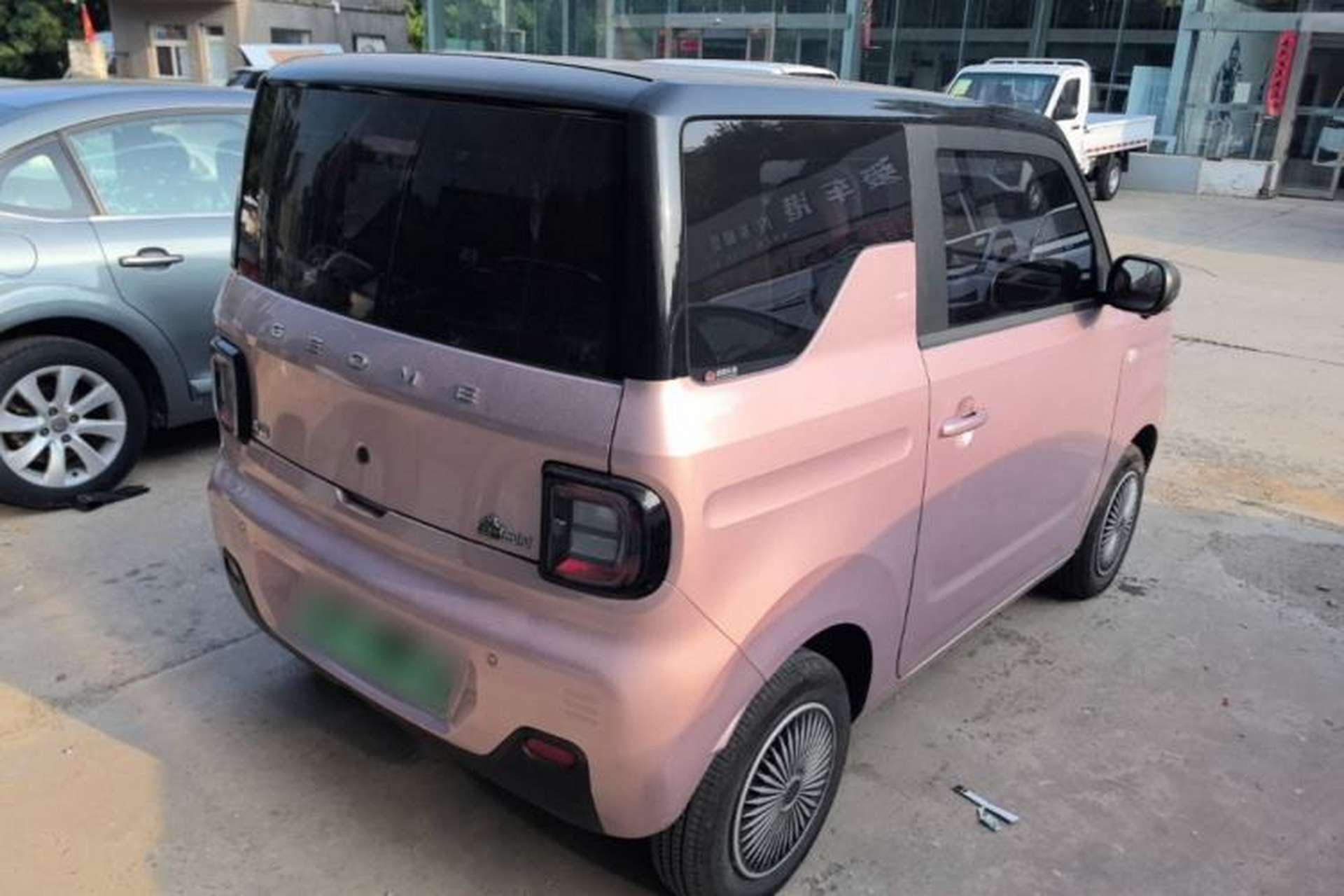 Used Geely Galaxy Panda 2024 Panda Mini 200km Endurance Bear Rear Right 45 Deg