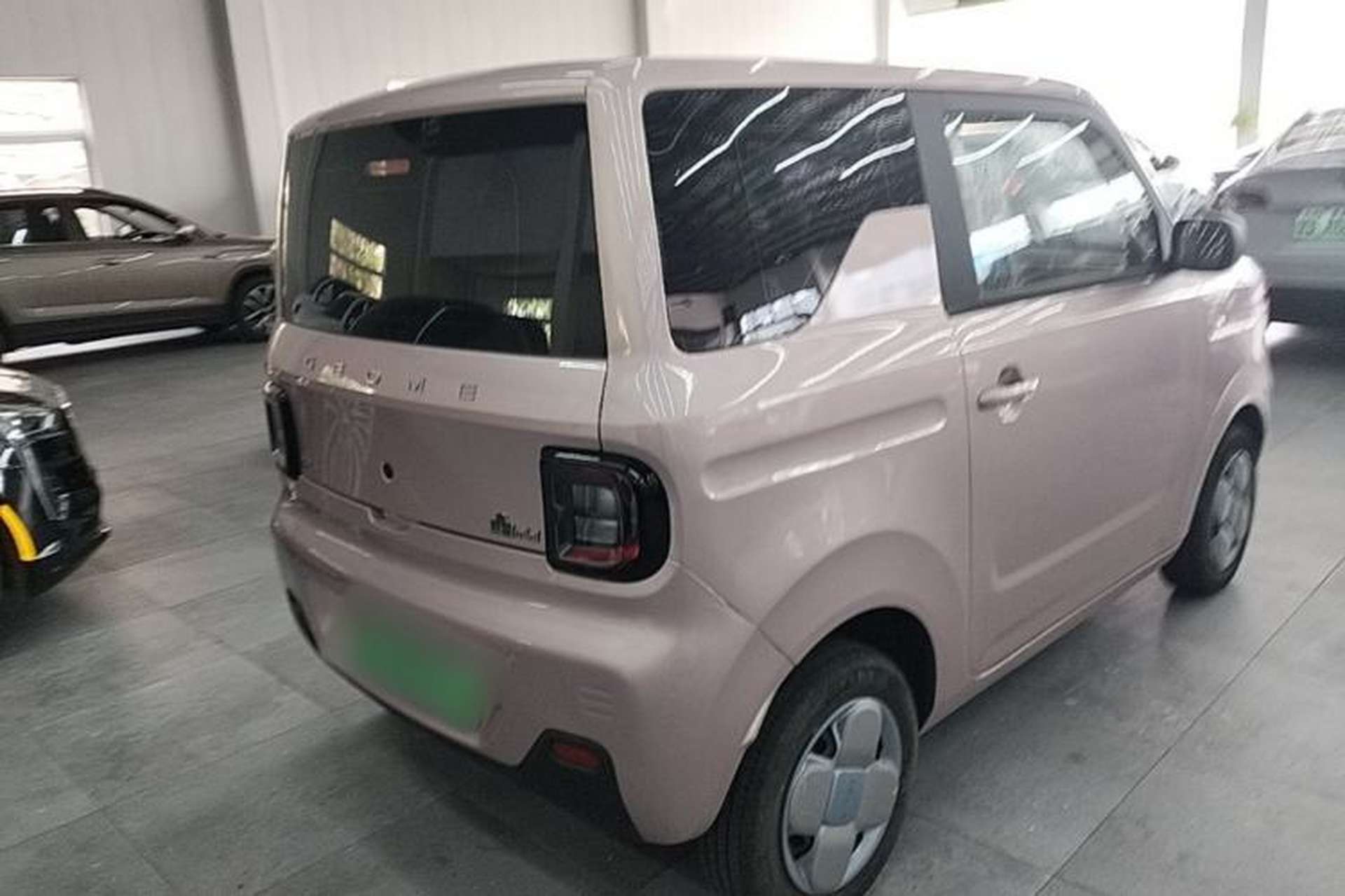 Used Geely Galaxy Panda 2024 Panda Mini 200km Endurance Bear Rear Right 45 Deg