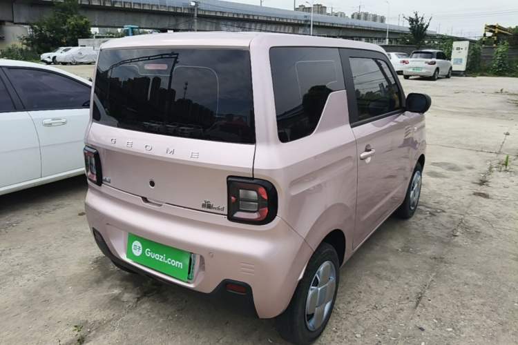 Used Geely Galaxy Panda 2024 Panda Mini 200km Endurance Bear Rear Right 45 Deg