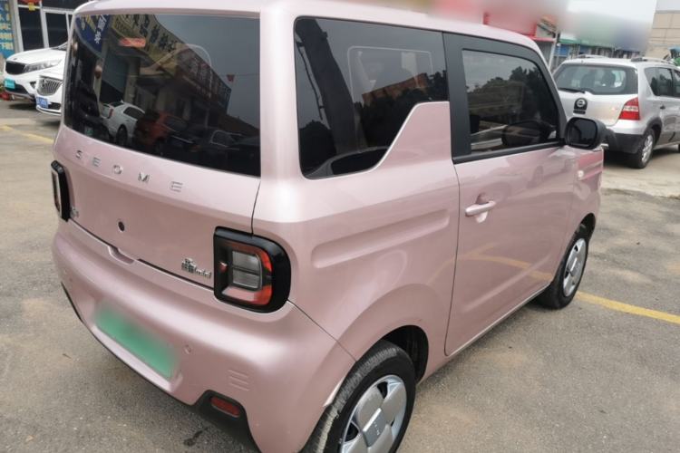 Used Geely Galaxy Panda 2024 Panda Mini 200km Endurance Bear Rear Right 45 Deg