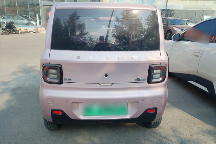 Used Geely Galaxy Panda 2024 Panda Mini 200km Endurance Bear Rear