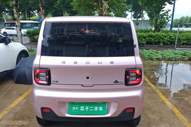 Used Geely Galaxy Panda 2024 Panda Mini 200km Endurance Bear Rear