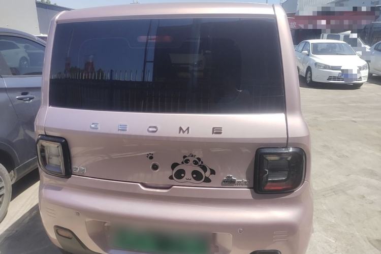 Used Geely Galaxy Panda 2024 Panda Mini 200km Endurance Bear Rear