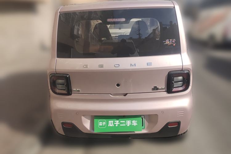 Used Geely Galaxy Panda 2024 Panda Mini 200km Endurance Bear Rear