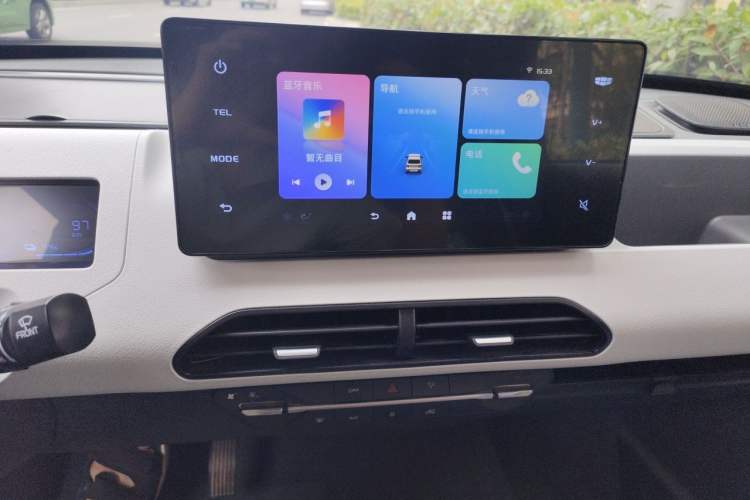 Used Geely Galaxy Panda 2024 200km Panda Rider Audio And AC Panel