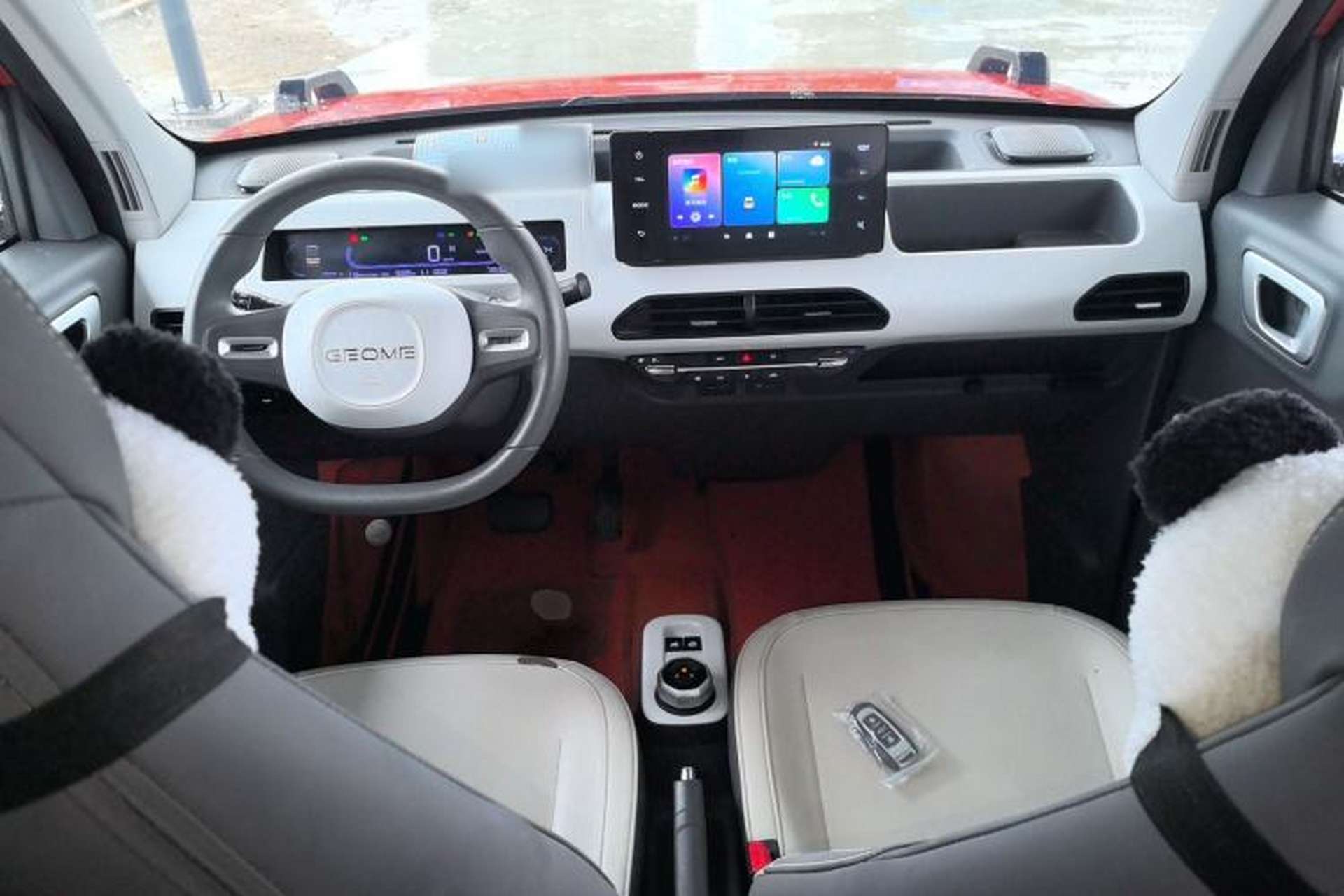 Used Geely Galaxy Panda 2024 200km Panda Rider Center Console