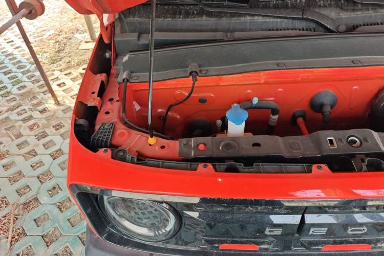 Used Geely Galaxy Panda 2024 200km Panda Rider Engine Bay Right