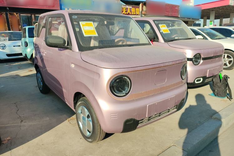 Used Geely Galaxy Panda 2024 Panda Mini 200km Endurance Bear Exterior 1
