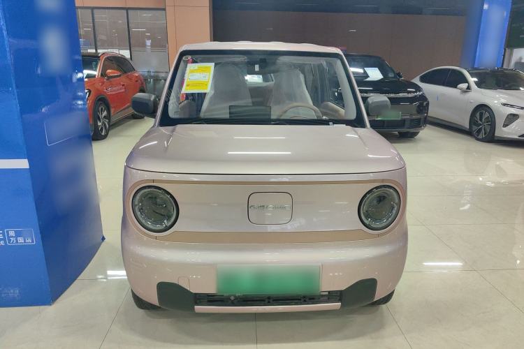 Used Geely Galaxy Panda 2024 Panda Mini 200km Endurance Bear Exterior 1